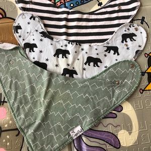 Cooper Pearl bibs